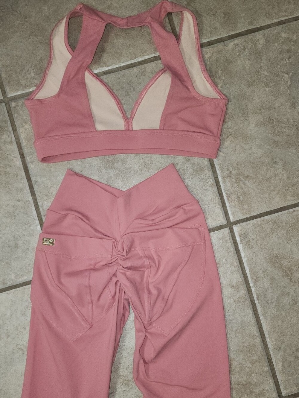 Fitness Workout Set - Picture 3 of 3